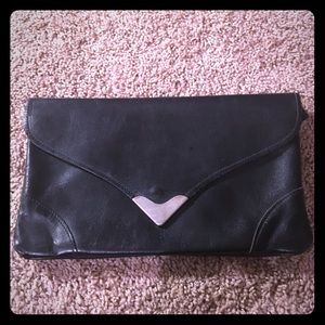 GUC: Vintage Don Quixote Clutch Purse. Black.